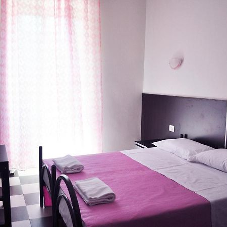 Blue Rain Guest House Рим Стая снимка